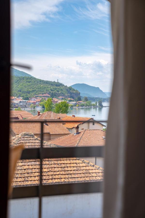 Et Larum Peštani エクステリア 写真